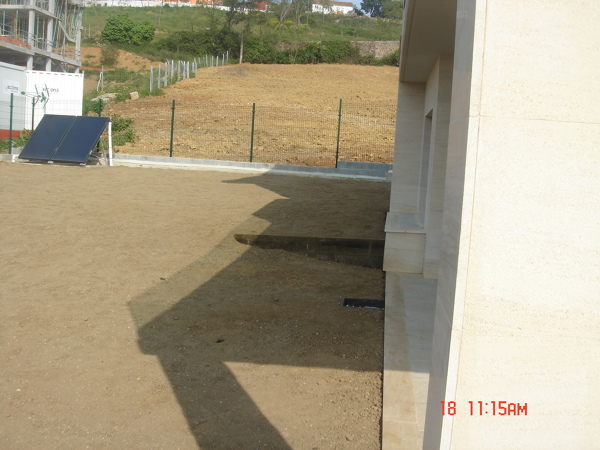PREPARACION DEL TERRENO PARA FORMACIÓN DE CÉSPED Y PLANTACIONES