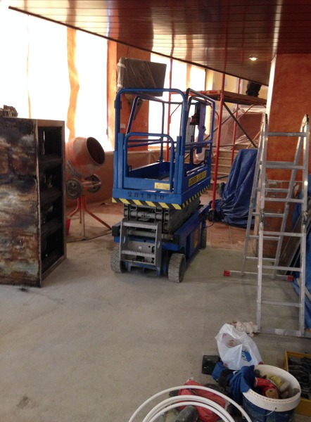 Proceso de pintura, instalación de parquet y reforma