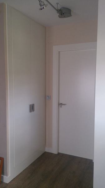 Puerta lacada