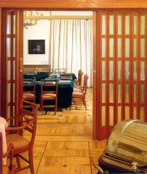 Puertas Plegables de PVC