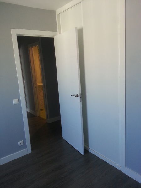 salón y puertas