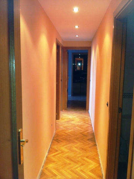 se pinto el piso de color rosa