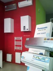 Mitsubishi electric 3010fg.  3440kl.  Inverter:  975 €