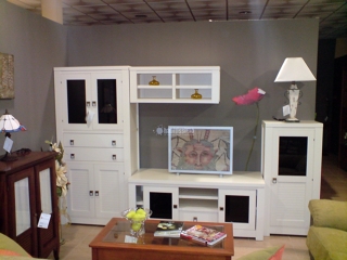 Oferta liquidación, muebles con grandes descuentos