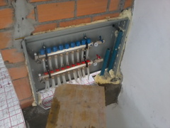 COLECTOR SUELO RADIANTE