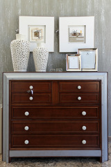 Cómoda en cerezo Lola Glamour con un 30% de descuento