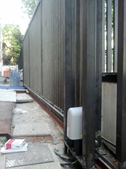 Motorizamos su puerta corredera