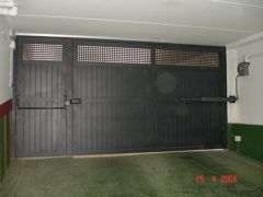 puerta comunidad
