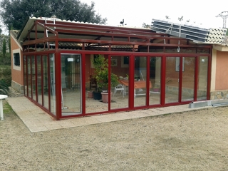 Ventanales de PVC para cerramiento de porches, balconeras, etc.