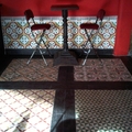 Baldosas en suelo y pared
