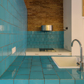 Cocina con azulejos esmaltados