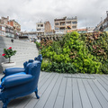 Terraza con jardín vertical