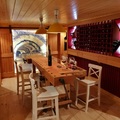 Zona de cata de vinos, bodega privada