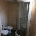 Zona de ducha en baño