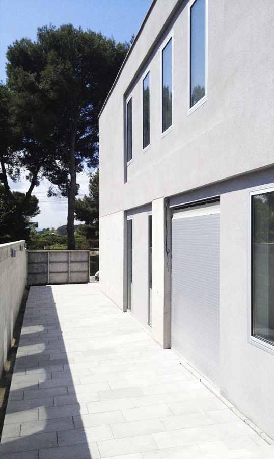 08023-Arquitectos-Fachada-Ventanas1