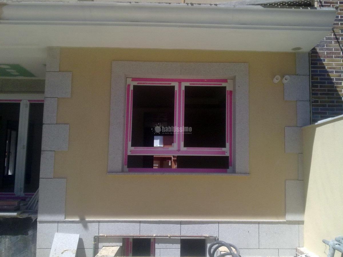 Revestimientos en monocapa raspado en chalet