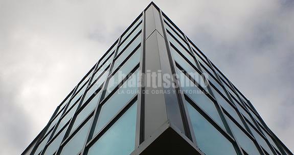 Edificio comercial para venta de muebles