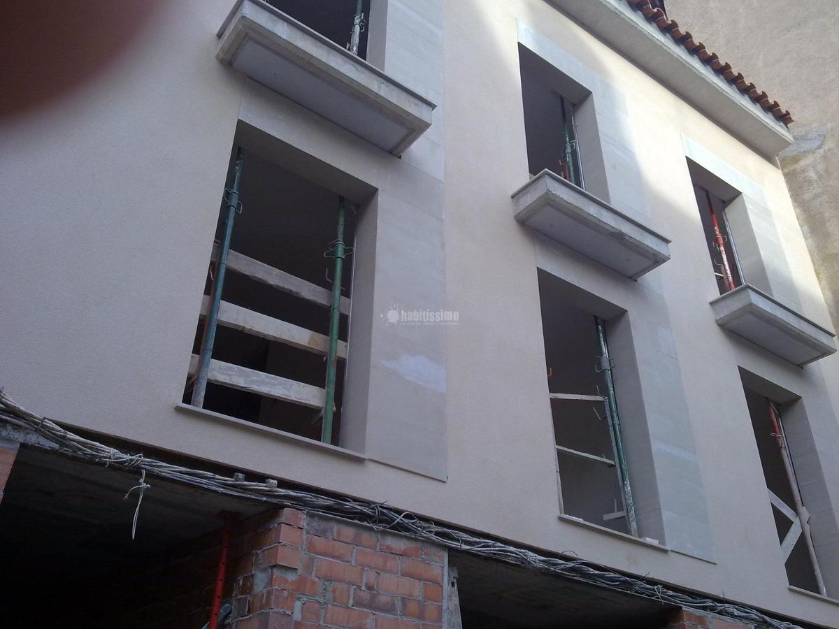 Edificio de 8 viviendas en Roda de Ter