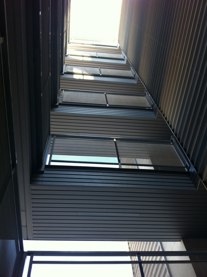 127 VPPL, VIVIENDAS, GARAJE Y TRASTEROS EN MÓSTOLES (MADRID)