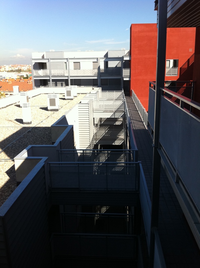 127 VPPL, VIVIENDAS, GARAJE Y TRASTEROS EN MÓSTOLES (MADRID)