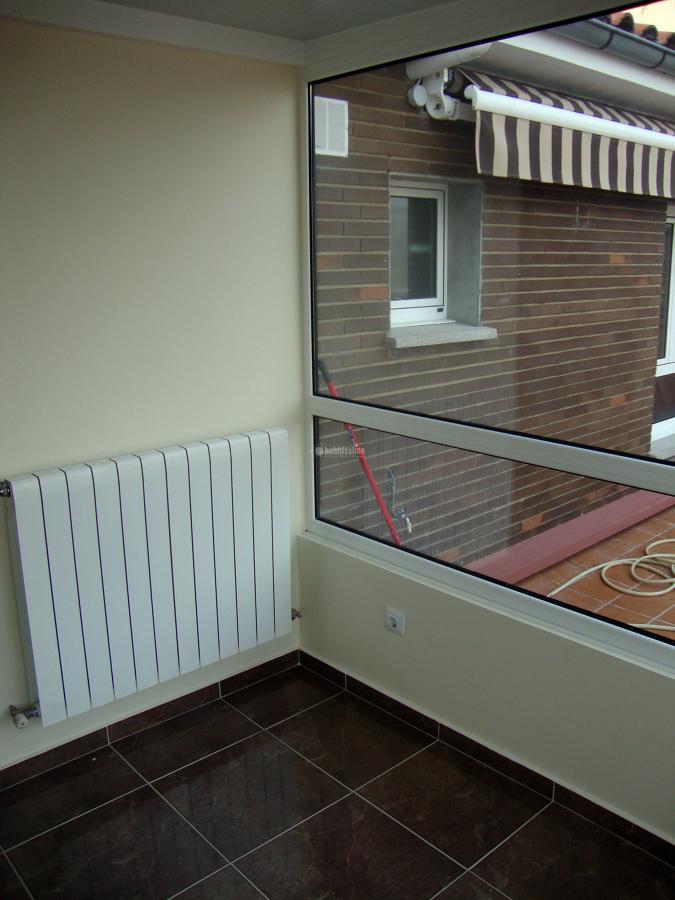 Piso en calle Peña Santa de Enol, Oviedo