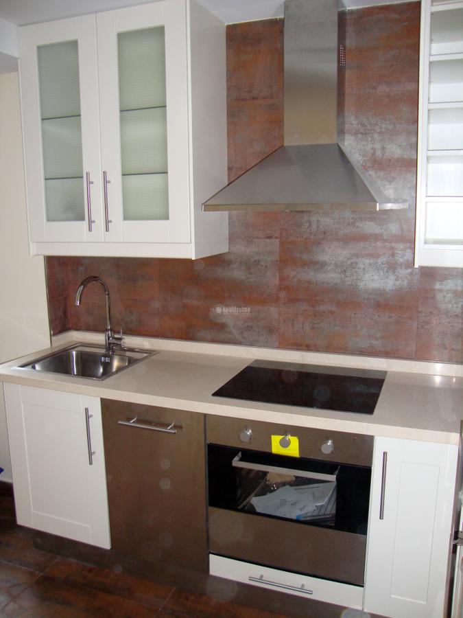 Piso en calle Peña Santa de Enol, Oviedo