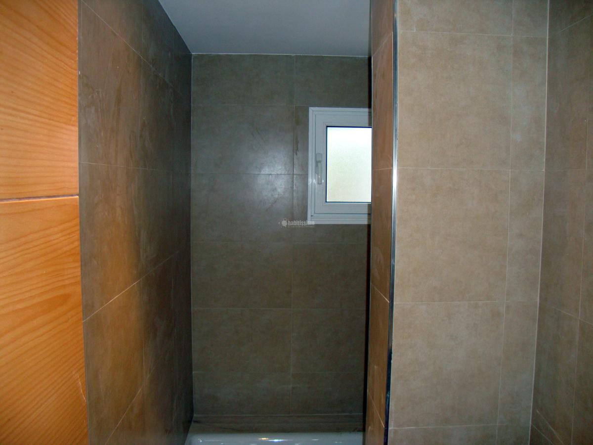 Piso en calle Peña Santa de Enol, Oviedo