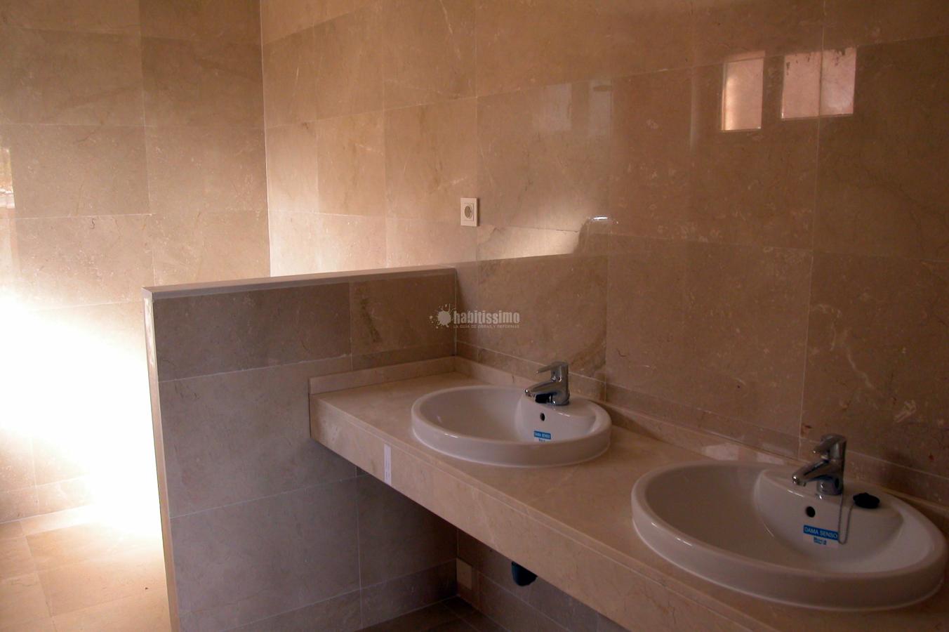 6 Viviendas pareadas e independientes de lujo.