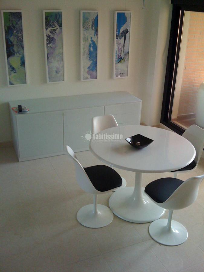 DECORACION Y AMUEBLAMIENTO ADOSADO PLAYA PUIG