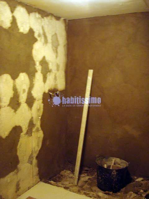 Reforma total baño y estanterías en Pladur