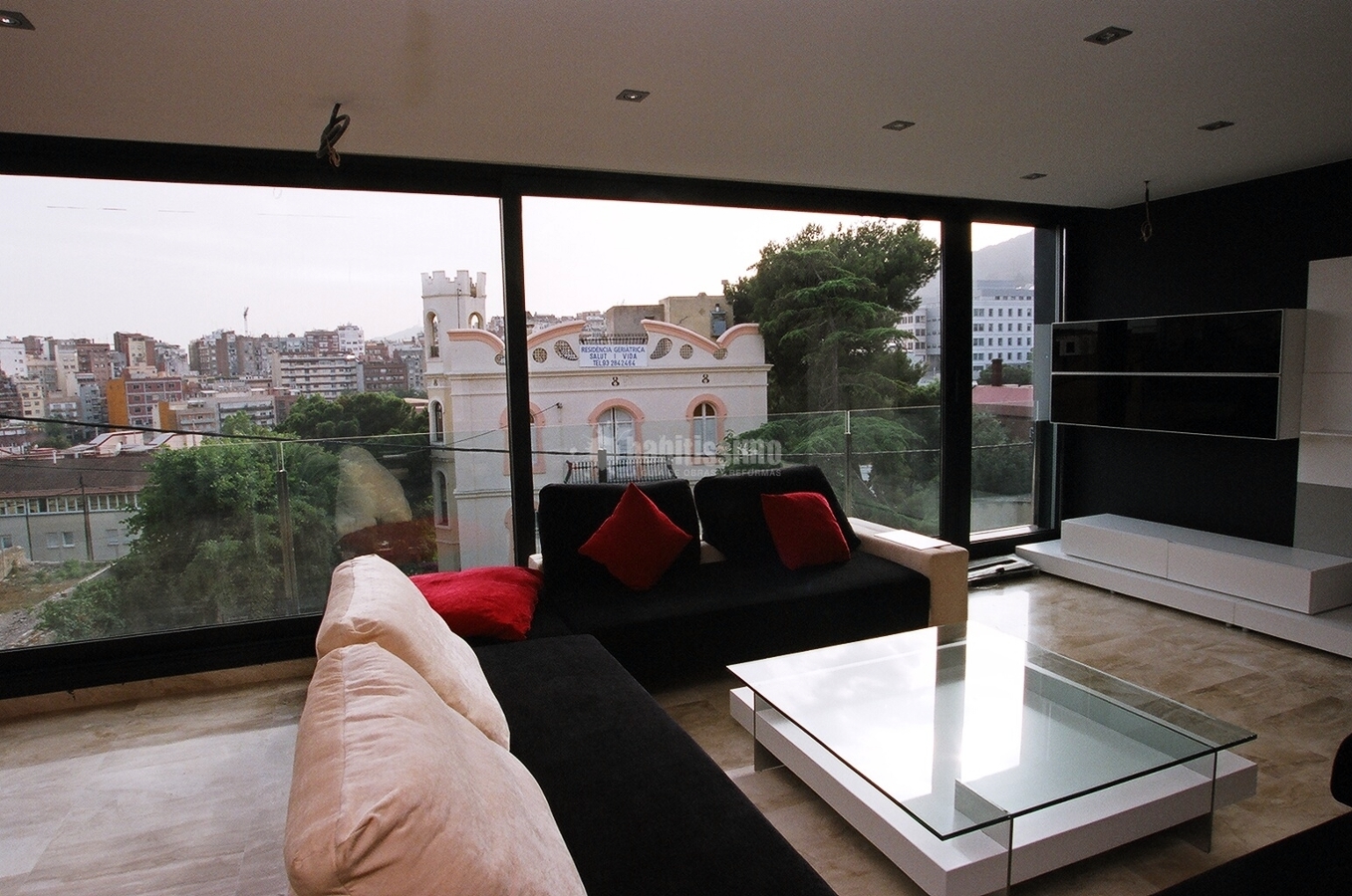 Edificio plurifamiliar - Domótica