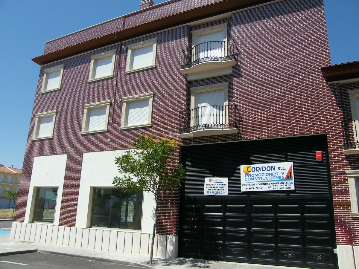 30 viviendas, locales, garajes y trasteros