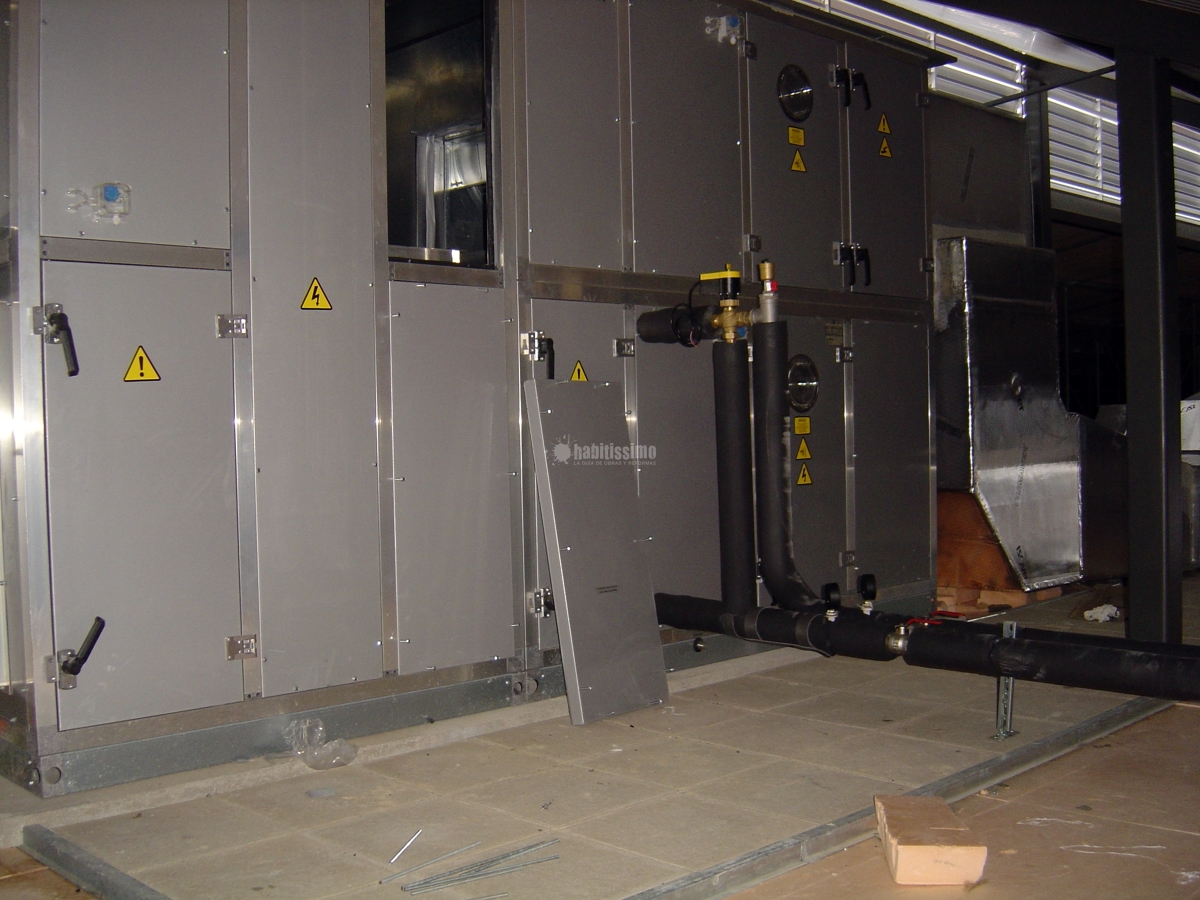 Calefacción y agua caliente en un colegio