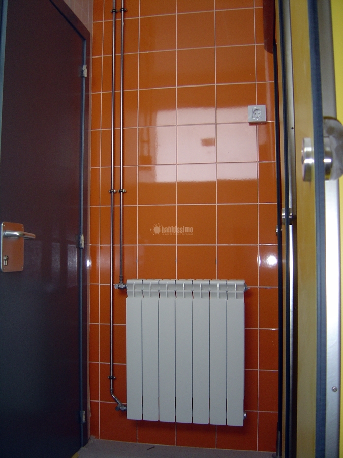 Calefacción y agua caliente en un colegio