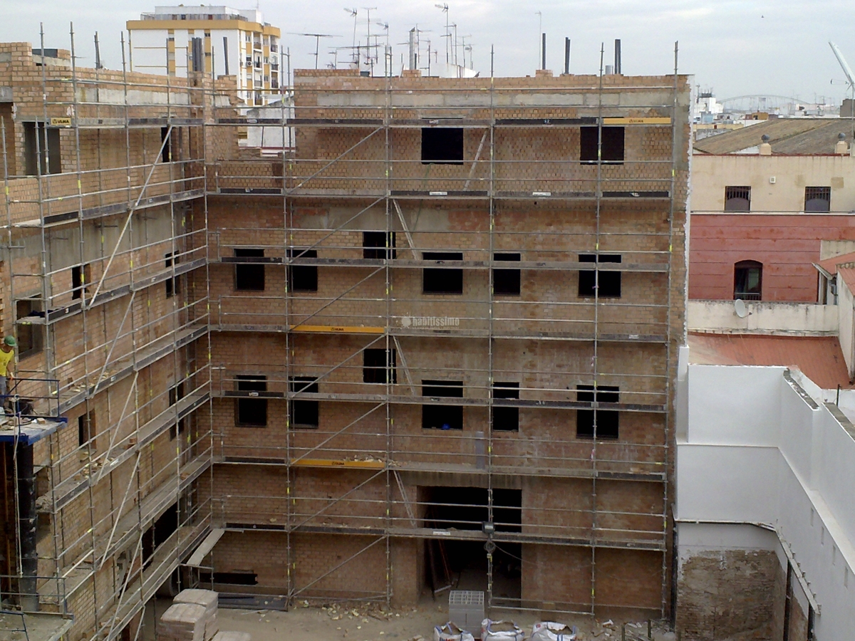 45 viviendas de lujo en calle Baños