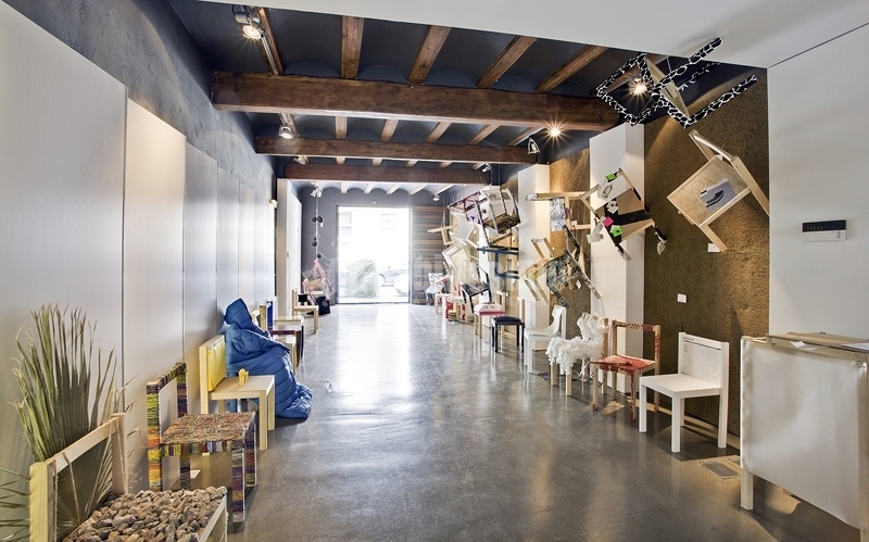 Rehabilitación y ampliación de planta baja para oficinas y proyecto de actividad en Ruzafa, Valencia.