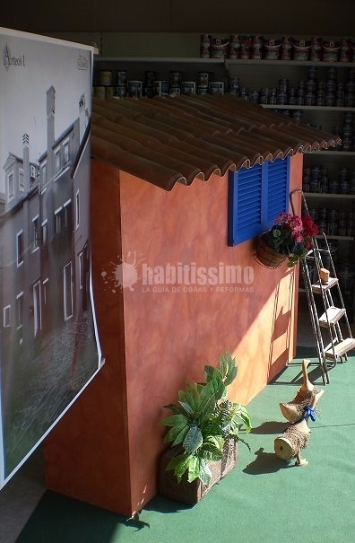 Escaparates en tiendas de Pinturas 