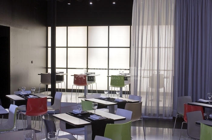 Reforma e interiorismo restaurante