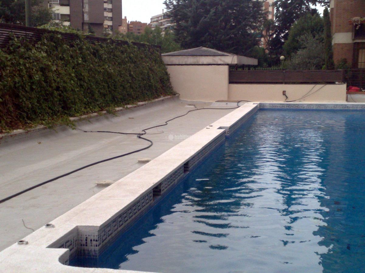 Impermeabilización Piscina Comunitaria