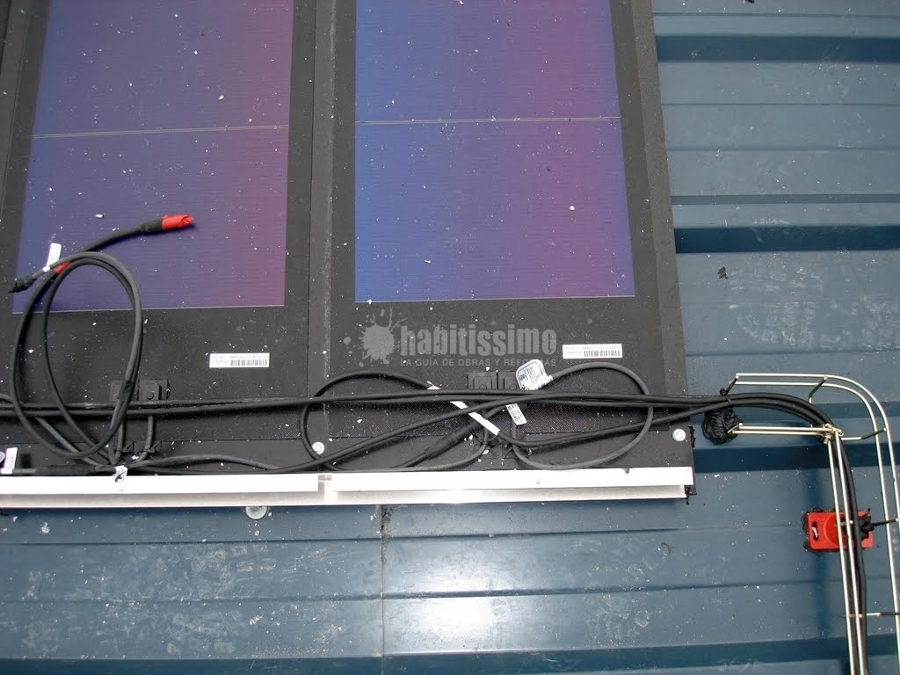 Instalación fotovoltaíca en cubierta industrial 20 KW.