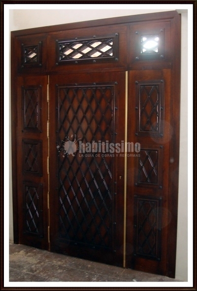 PUERTA EXTERIOR A MEDIDA