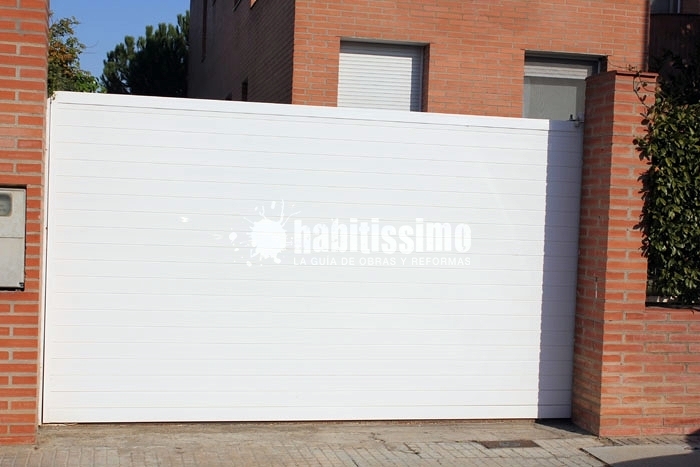 Puerta corredera de aluminio