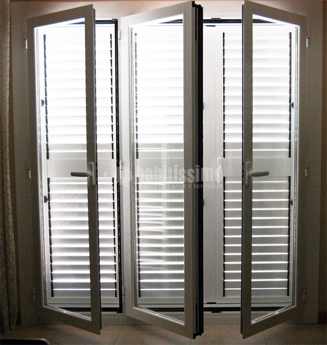 Puerta batiente de aluminio