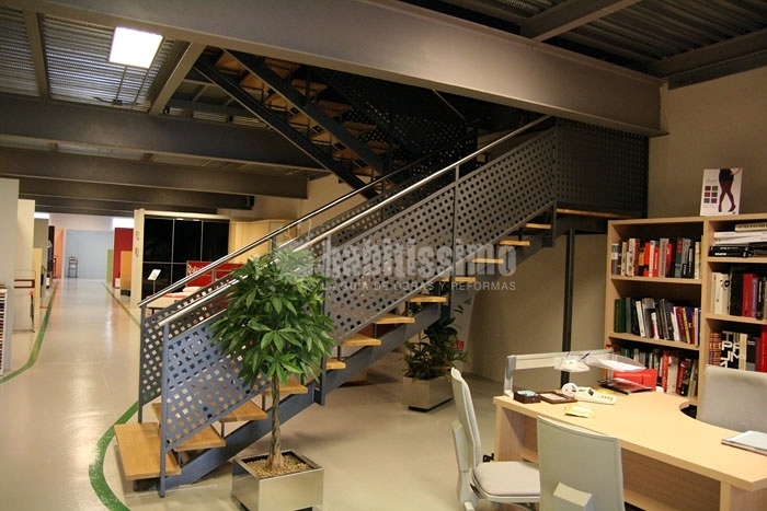 Barandilla de hierro con acero inoxidable