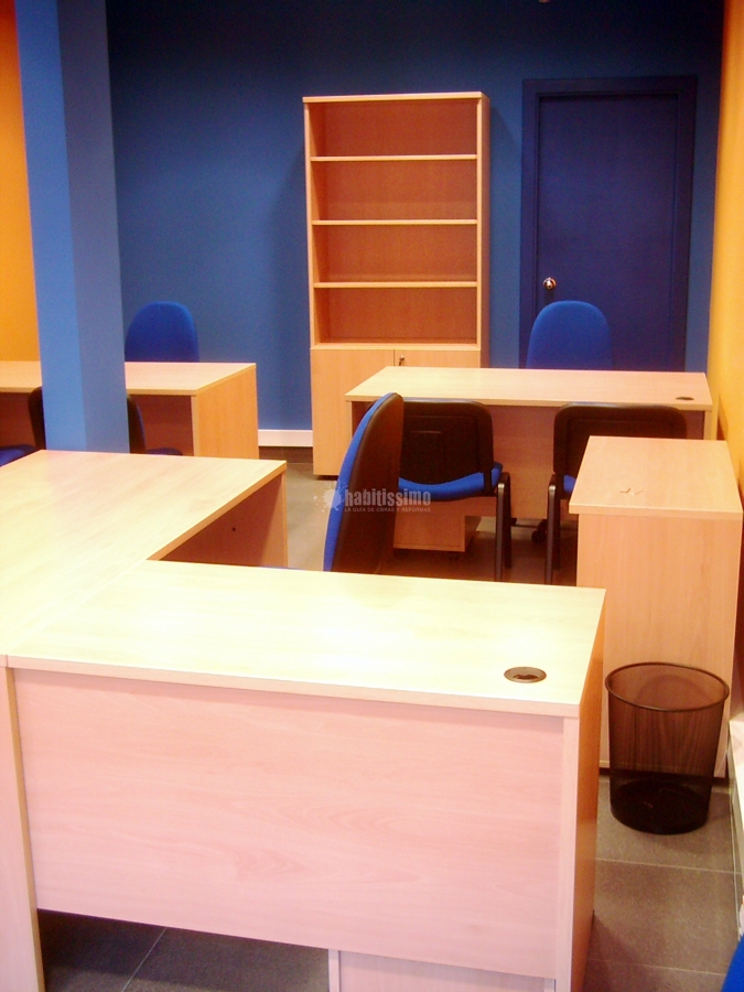 Mobiliario De Oficinas y Comercios