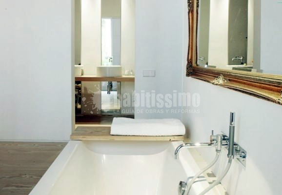 Rehabilitar una casa con un antiguo claustro. Barcelona