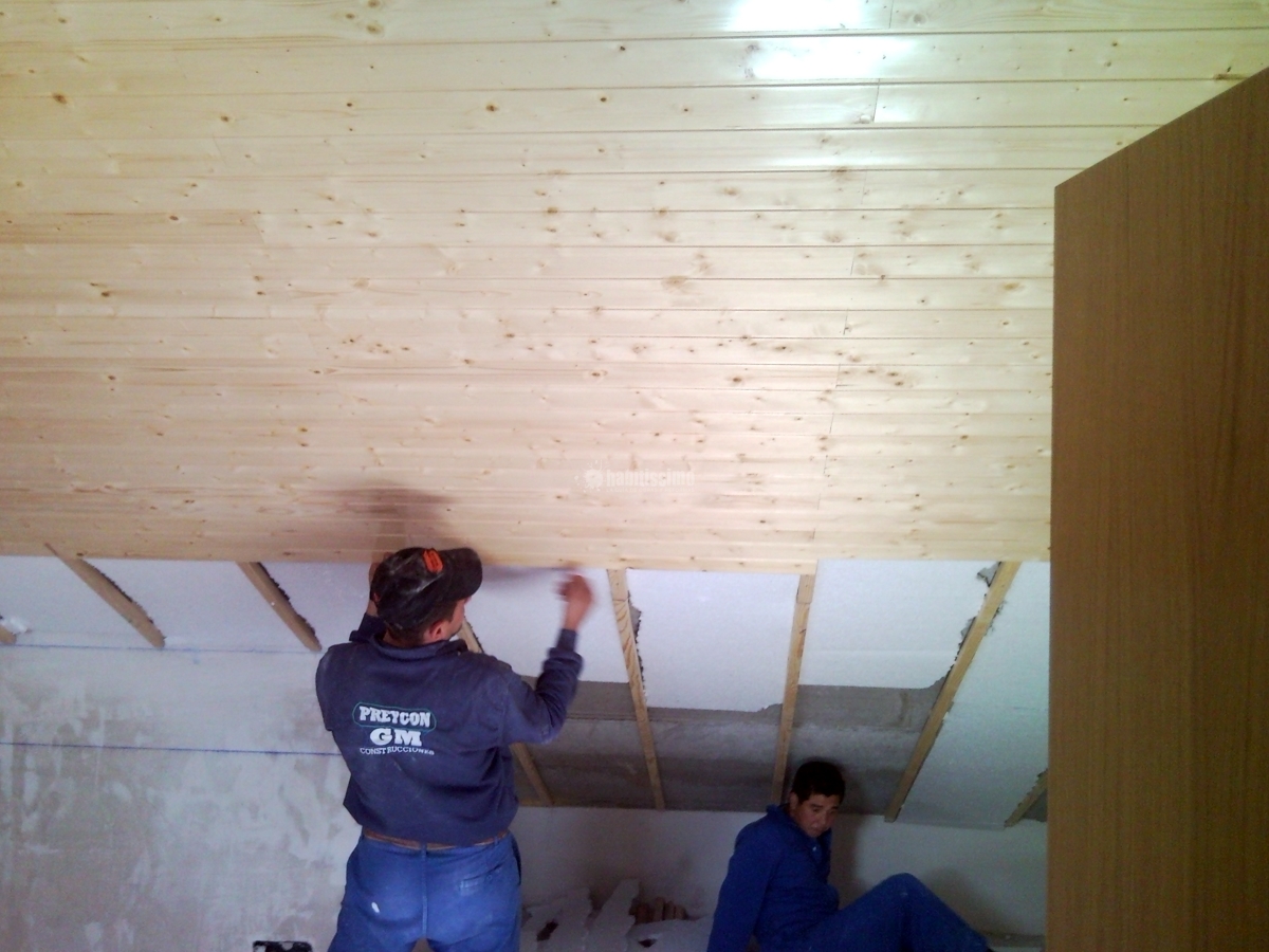 Buhardilla Y Solado De Mármol Escalera Y Solado De Hormigón Impreso