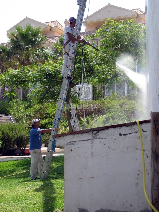 Pintura exterior Urbanización Alcaidesa Village
