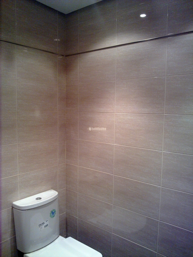 Reforma De Baño y Eliminación De Humedades En Cocina