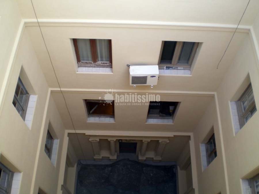 Restauración De Fachada y Patios Interiores Gotic